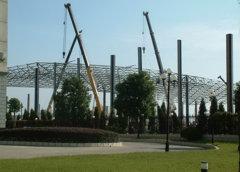 松江加油站罩棚网架