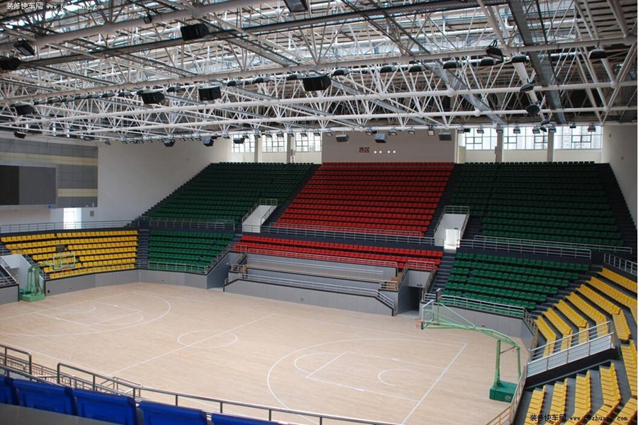 松江羽毛球场网架工程